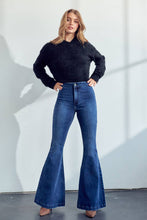 Load image into Gallery viewer, The Cassidy KanCan Jeans
